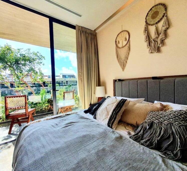 Mistiq Pent House 3 Recamaras, 3 Banos, Sala, Comedor, Terraza Y Jacuzzi Apartamento *